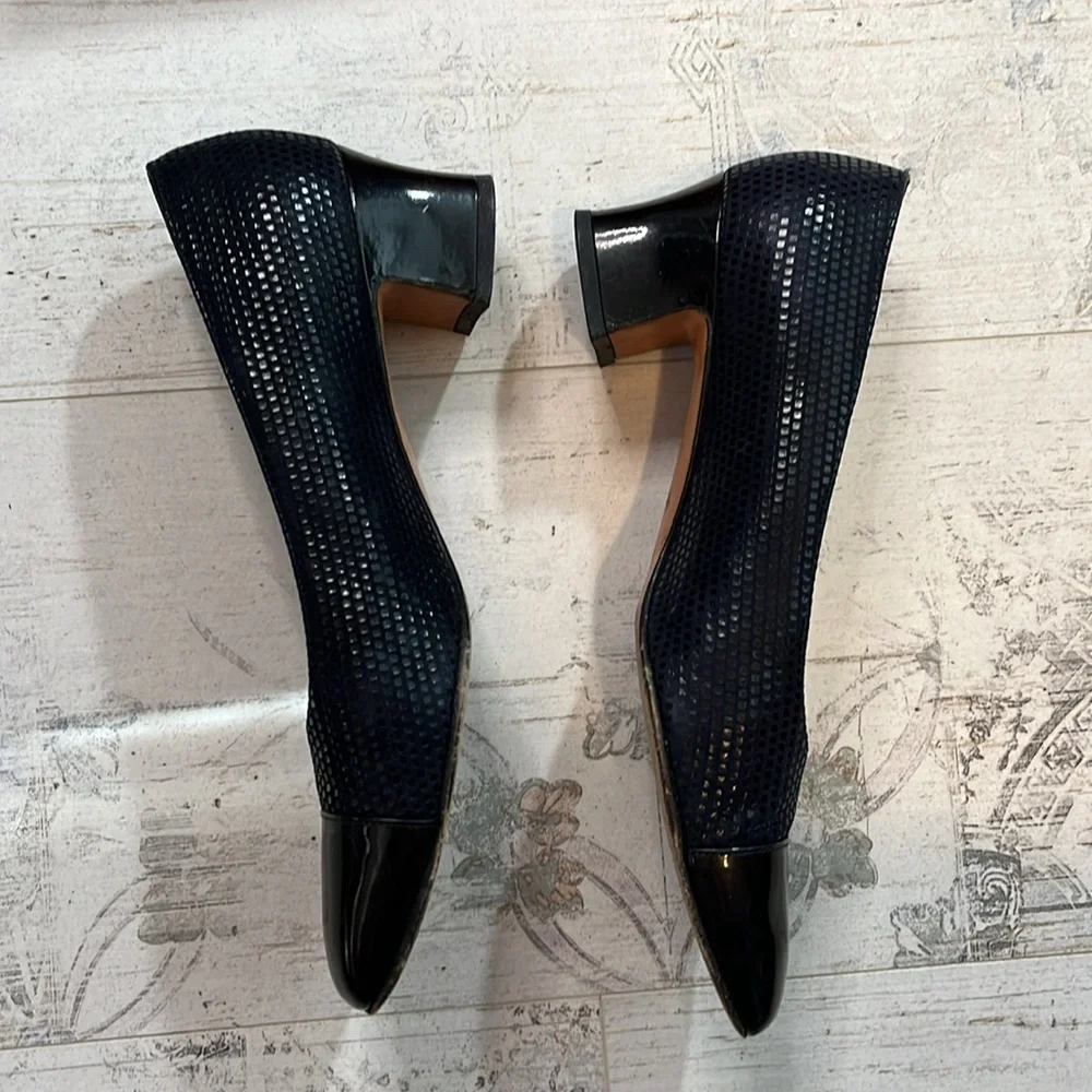 Vintage Salvatore Ferragamo Navy Pebble Suede Heels Size 6